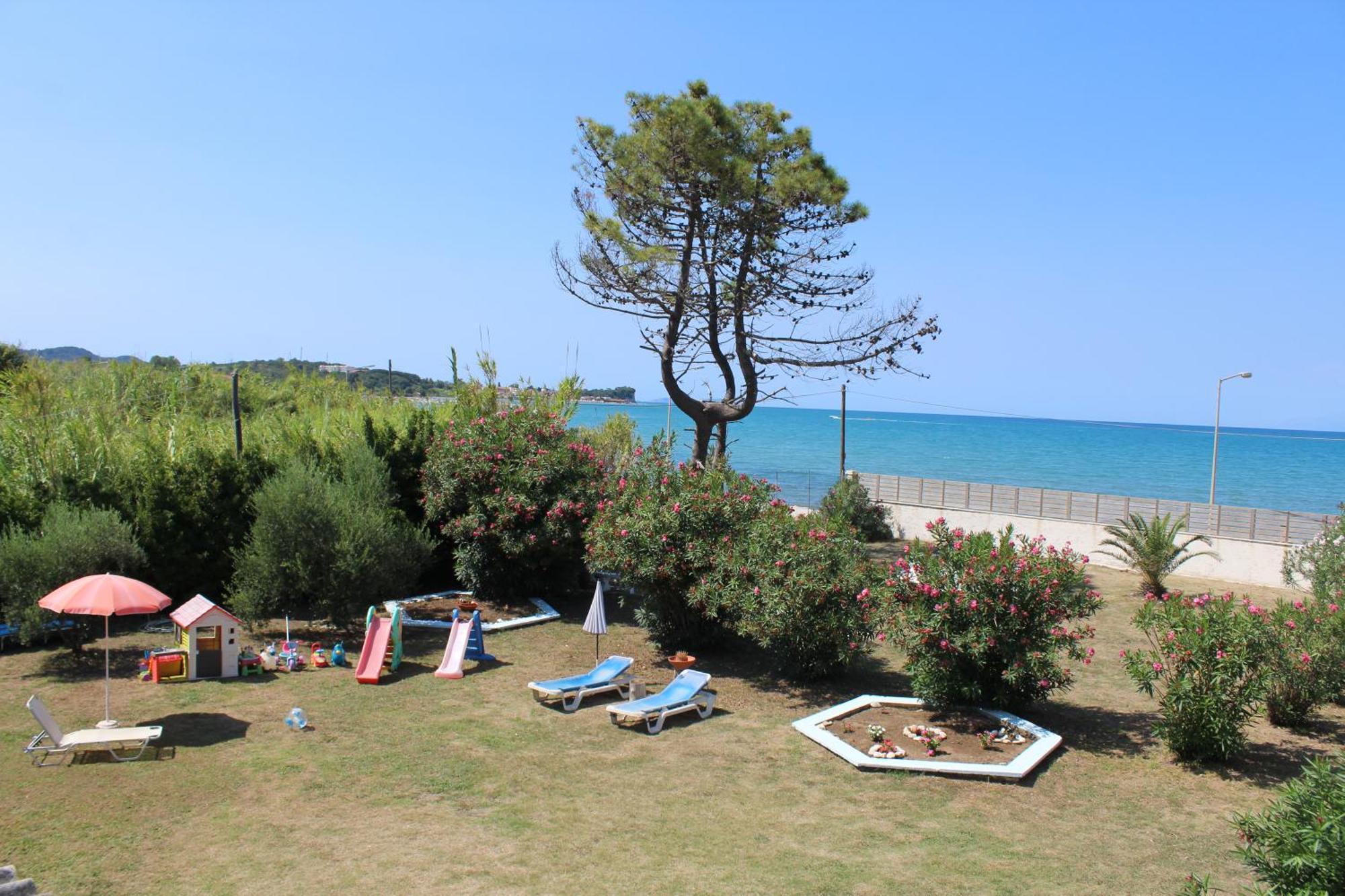 Anastazia'S Seaside Apartments Roda  Buitenkant foto